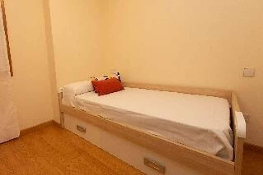 Entire apartment, Ocean 5 Low 3 Bedrooms V Sea in Barreiros, Galician Coast