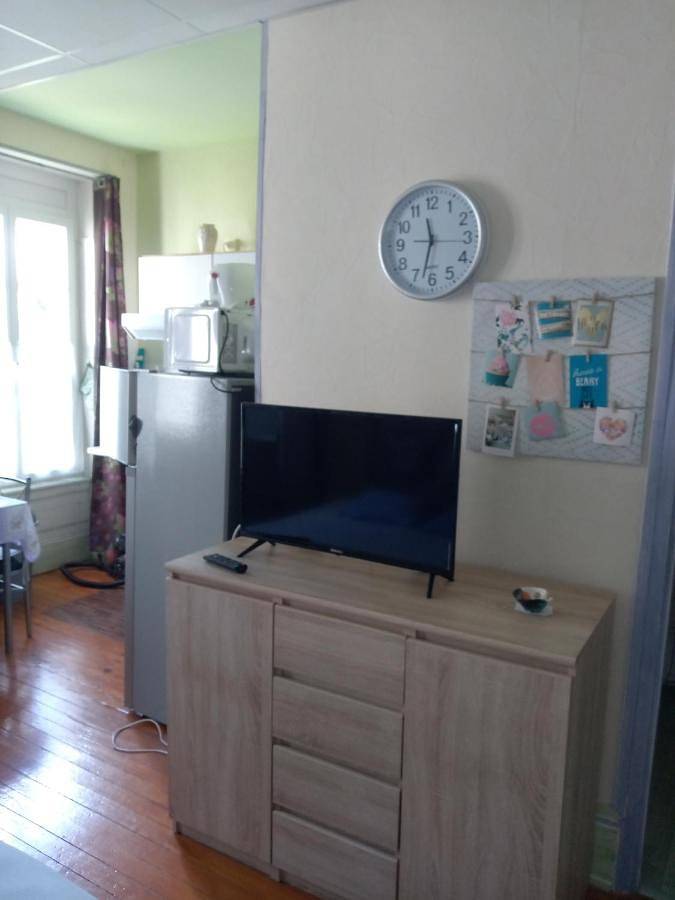 Gîte pour 2 personnes, avec vue et jardin dans Office De Tourisme De Vittel - 4