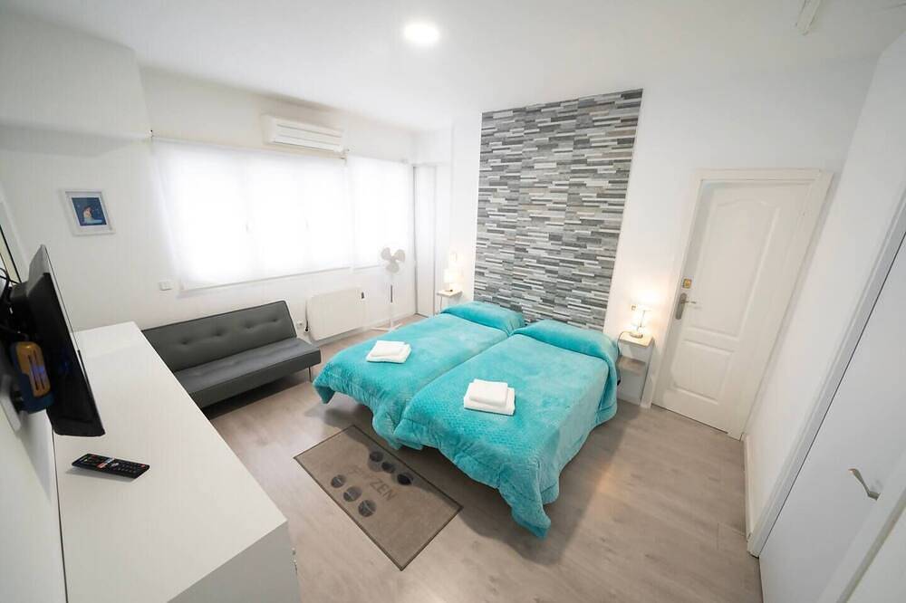 Apartamento entero, En Madrid, amplio, especial grupos o familias. in Leganés, Provincia de Madrid