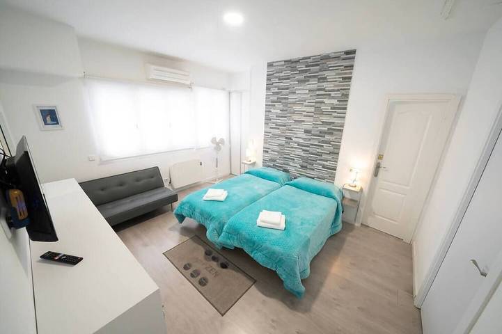 Apartamento entero, En Madrid, amplio, especial grupos o familias. in Leganés, Área Metropolitana de Madrid