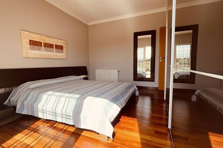 Location de vacances pour 6 personnes, avec balcon et jardin à Sils - 3