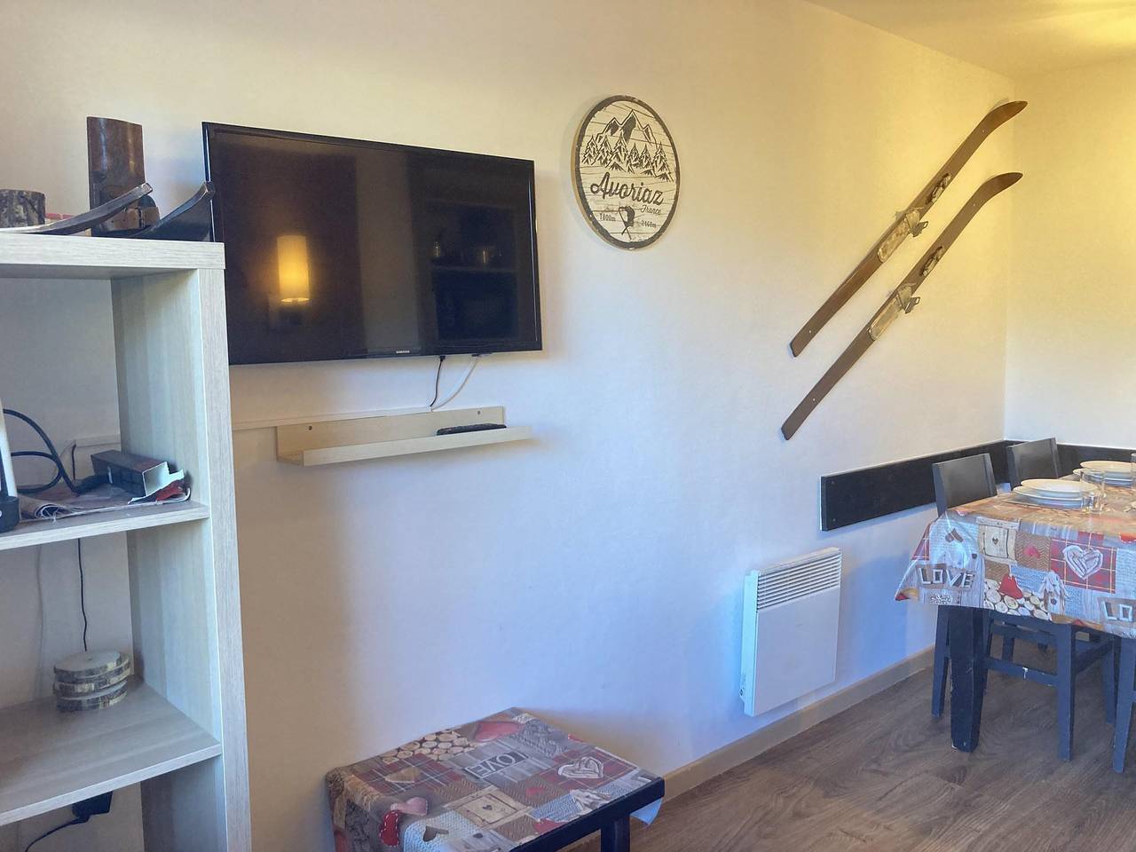 Studio entier, Résidence Saskia 1 - Studio coin montagne 4 personnes (B04) in Morzine, Les Portes du Soleil