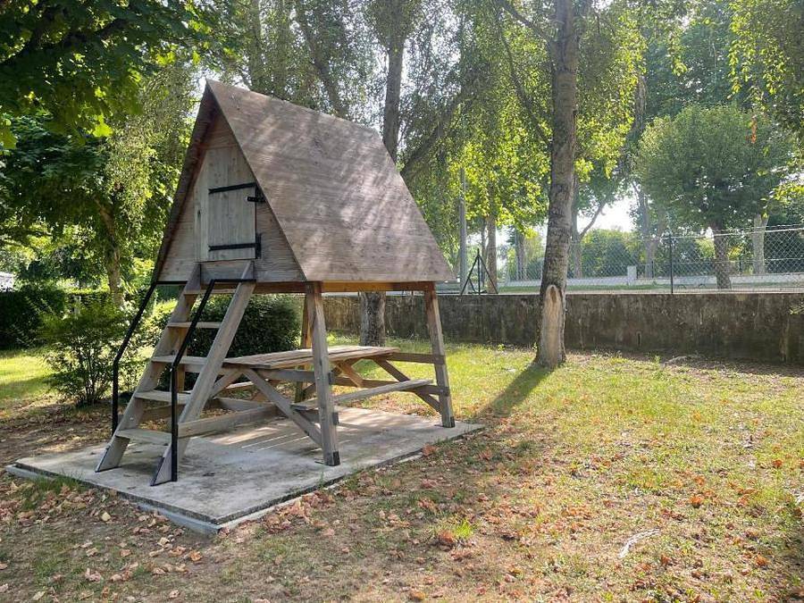 Camping Canal de Berry - Albergue 2 personas - Vivac sobre pilotes in Saint-Amand-Montrond