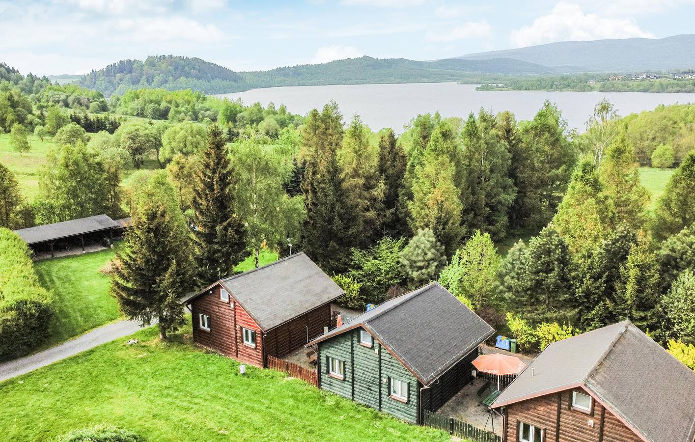 Holiday home for 8 people with terrace in Sudeten (Poland)