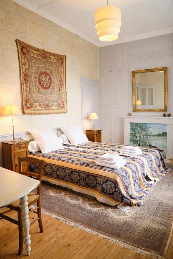 Gîte pour 16 personnes, avec piscine et jardin à Bréhémont - 2