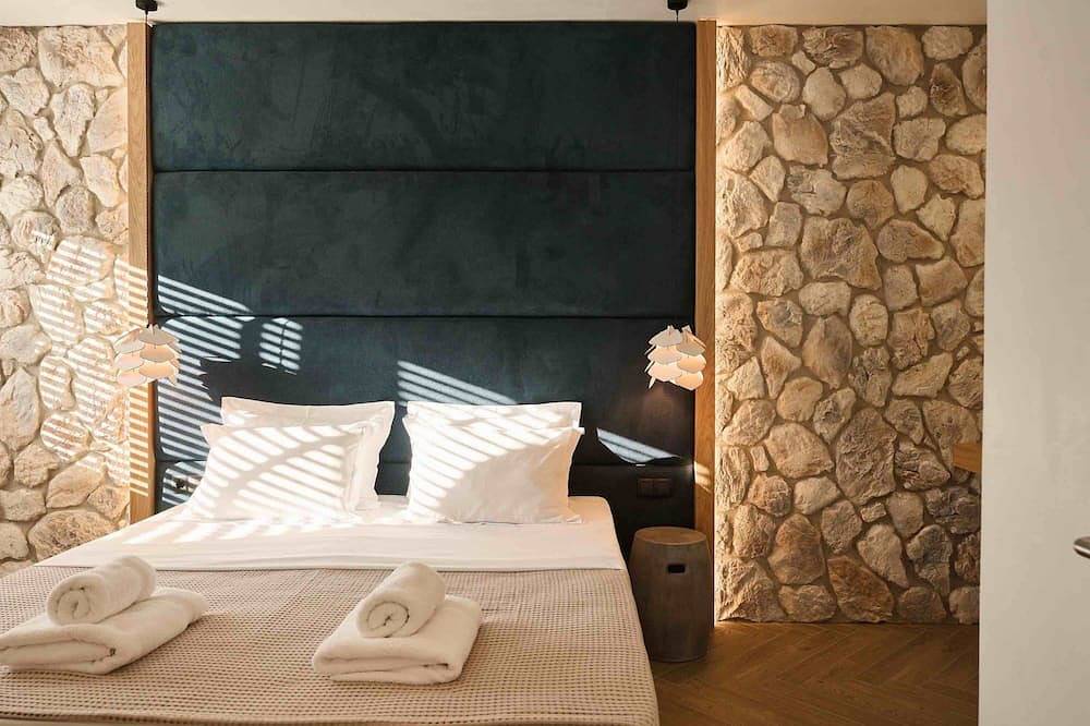 Villa \"Kronos\" located in the magnificent \"White Nest Complex\" in Olympos Nationaal Park