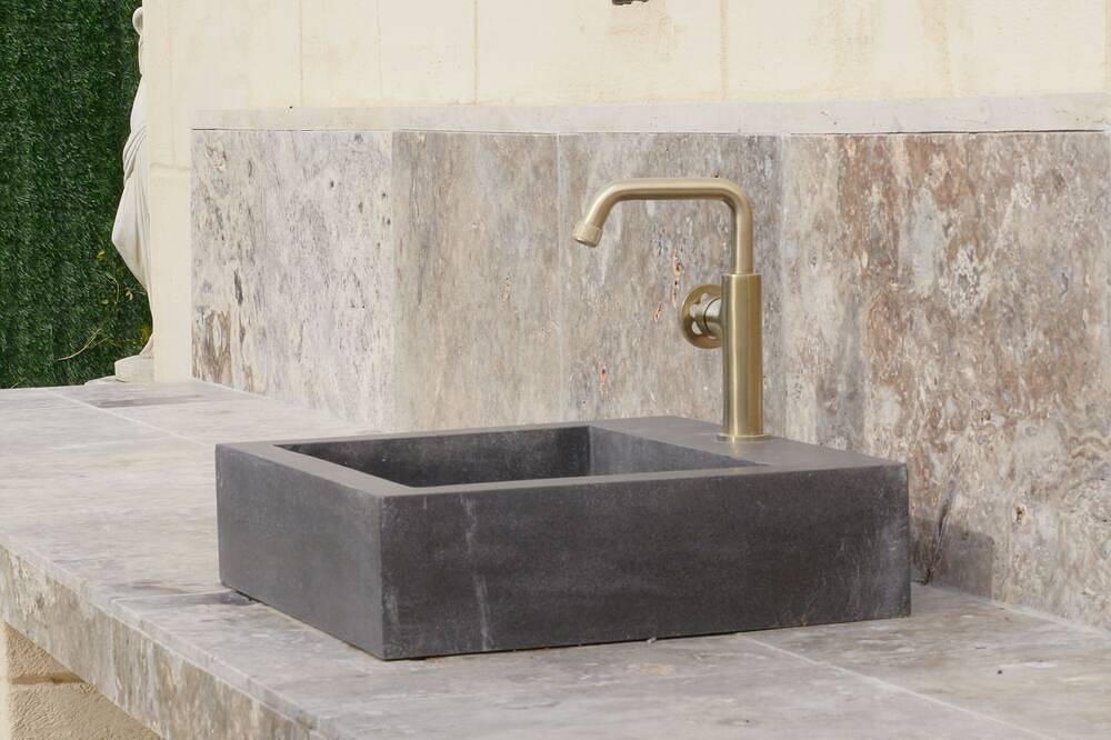 Secret House- La Villa Rom'Antiqua - Ancient immersive experience in Néfiach, Perpignan region