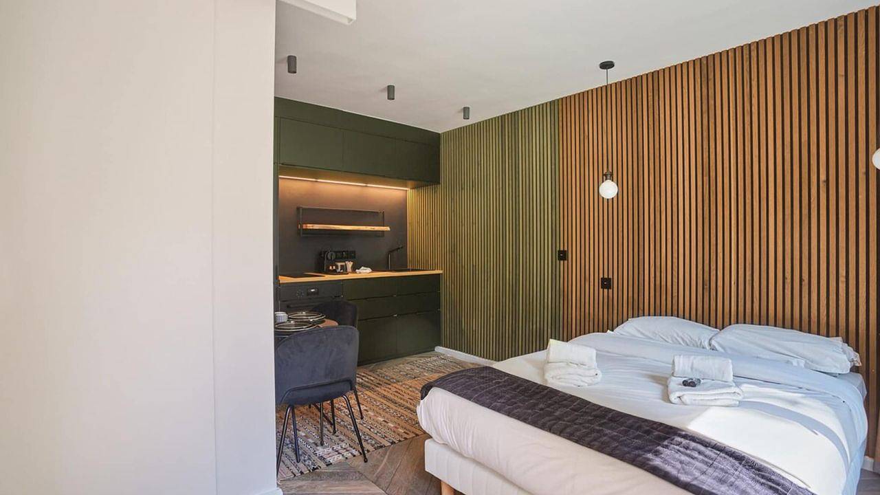 Ganze Ferienwohnung, Ferienwohnung für 2 Personen (20 m²) in Neuilly-sur-Seine in Neuilly-sur-Seine, Hauts-de-Seine