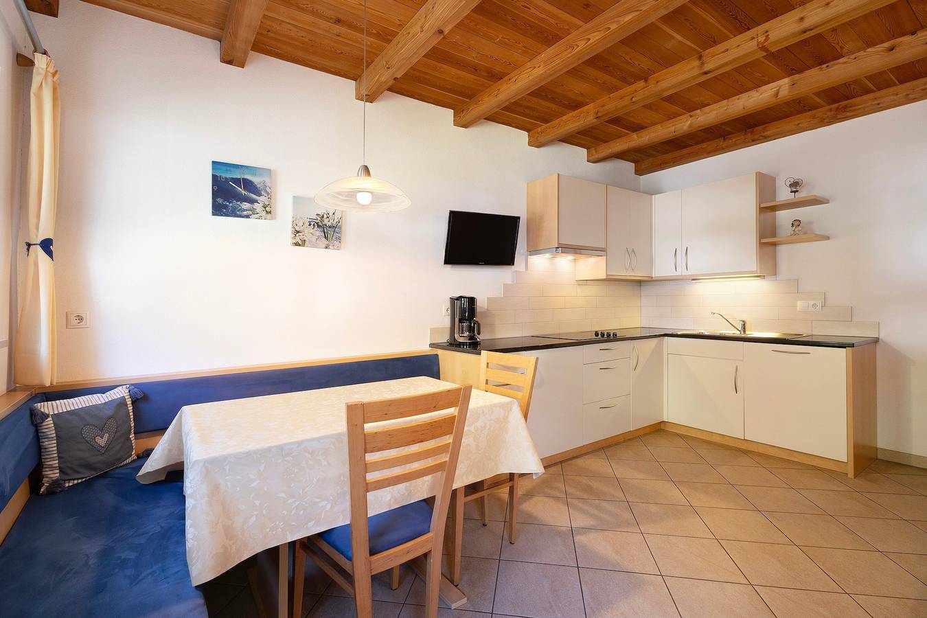 Ganze Wohnung, Ferienwohnung 'Speckign 1' mit Bergblick, Balkon und Wlan in Steinhaus (Ahrntal), Ahrntal