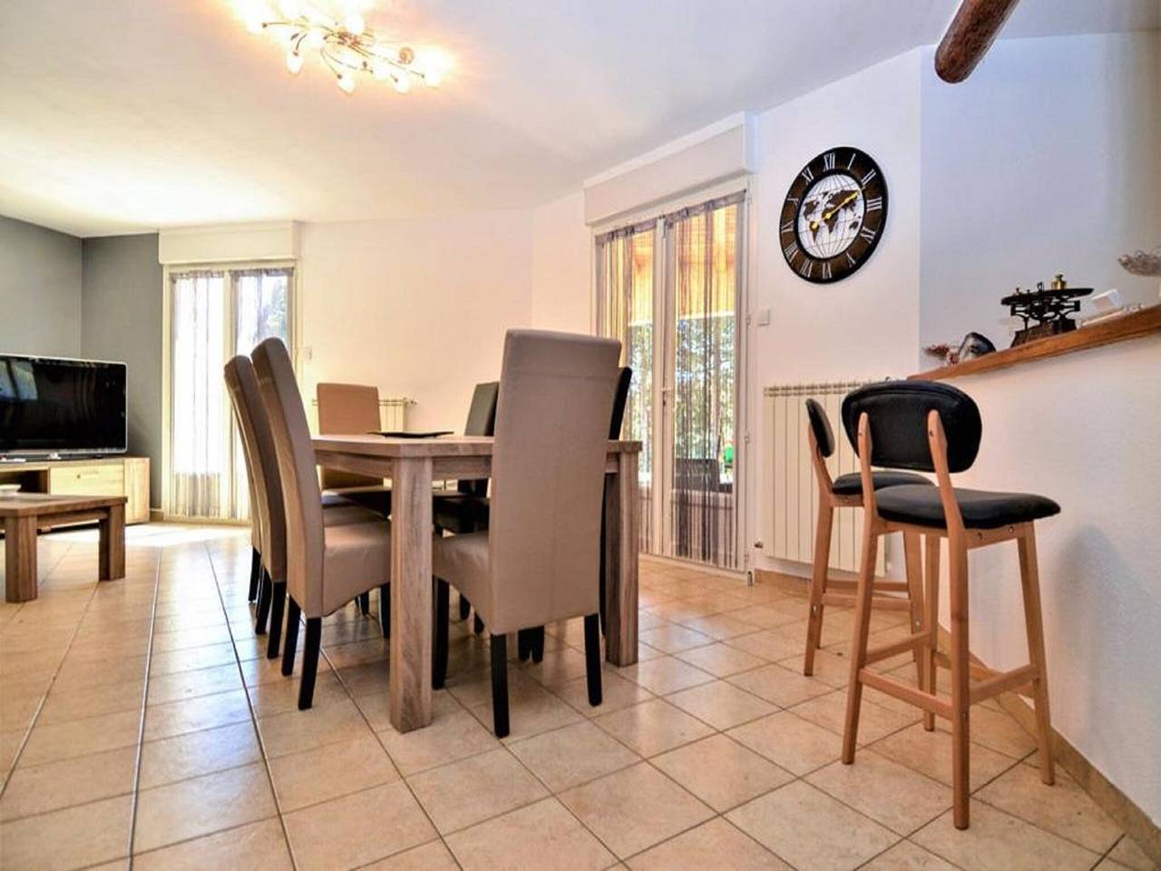 Villa en Occitanie avec piscine et jardin in Saint-Laurent-la-Vernède, Région de Nîmes