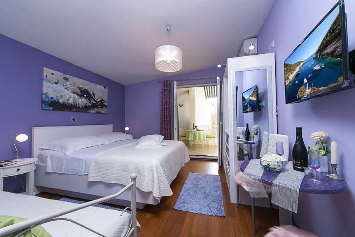 Vakantiewoning voor 3 personen, met balkon in Makarska