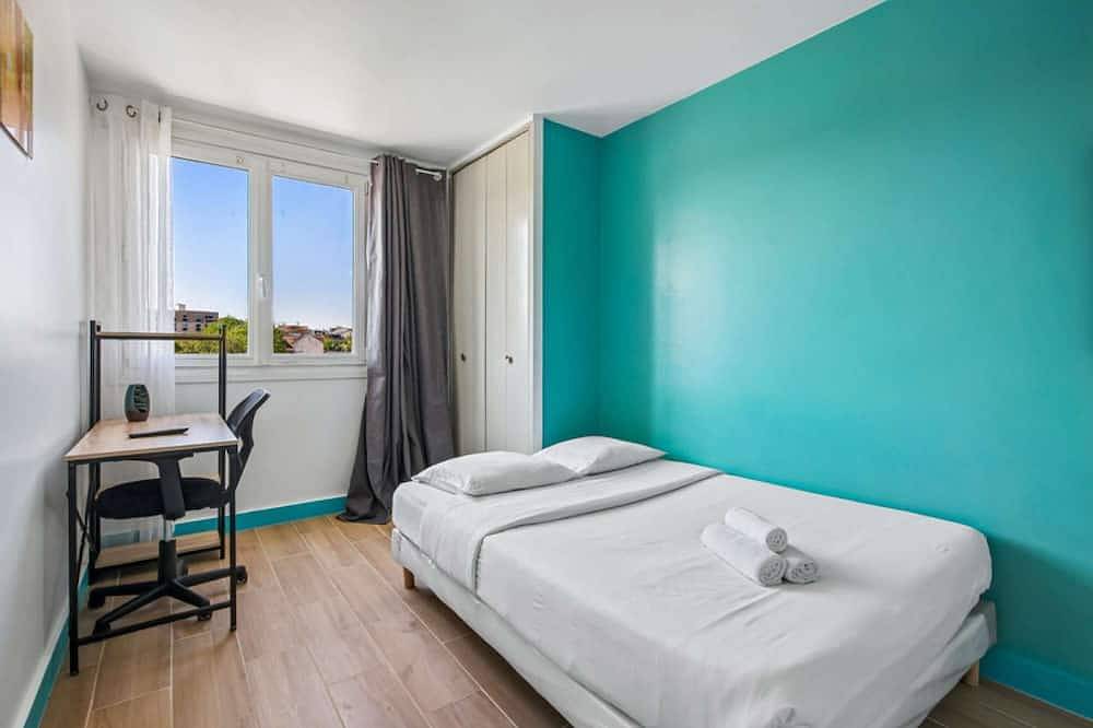 Appartement entier, Chic apart with parking in Mantes-la-Jolie, Yvelines