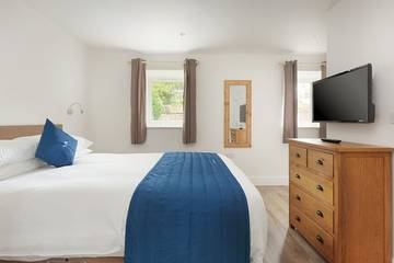 Holiday Home for 6 People in Wroxham, Norfolk, Photo 1