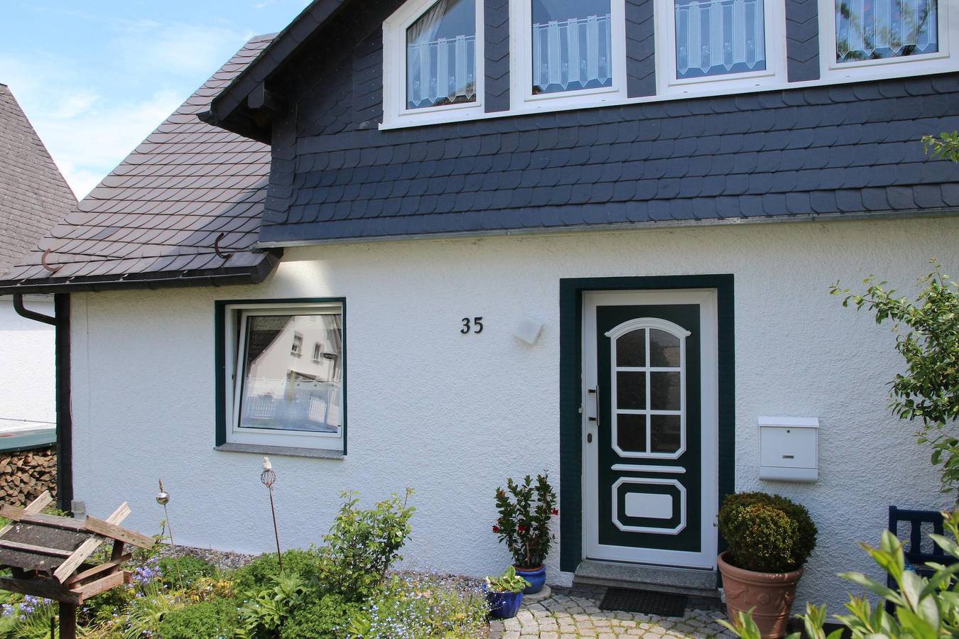 Ganze Wohnung, Apartment 'Marianne' mit privater Terrasse und Wlan in Olsberg, Hochsauerlandkreis