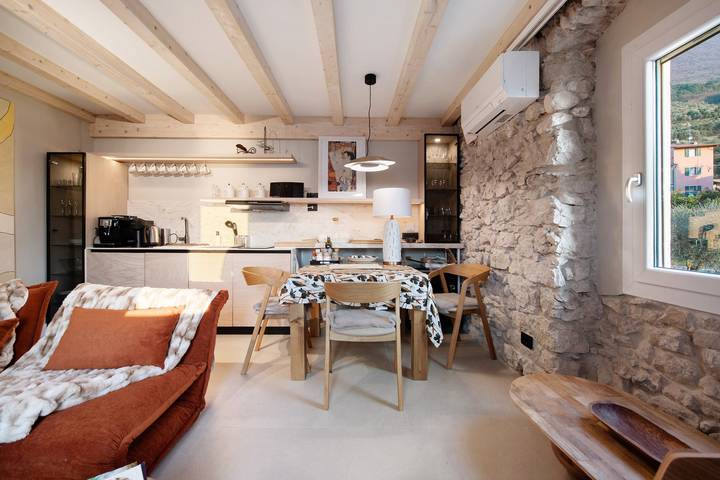 Gîte pour 4 personnes, avec vue sur le lac ainsi que balcon et sauna à Brenzone - 3