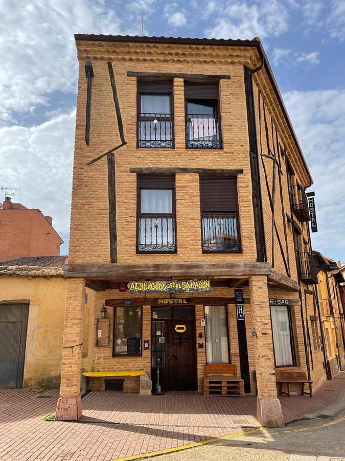 Casa de huéspuedes, con Terraza y Vistas en Sahagún