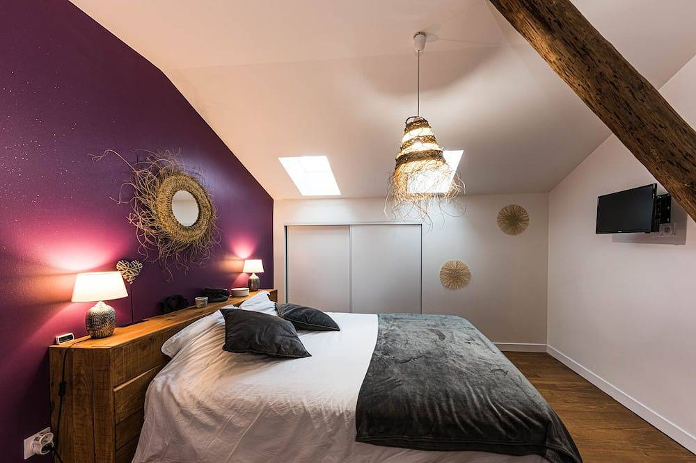 Apartamento entero, Las casas rurales del castillo - el departamento del rey in Nérac, Nérac region