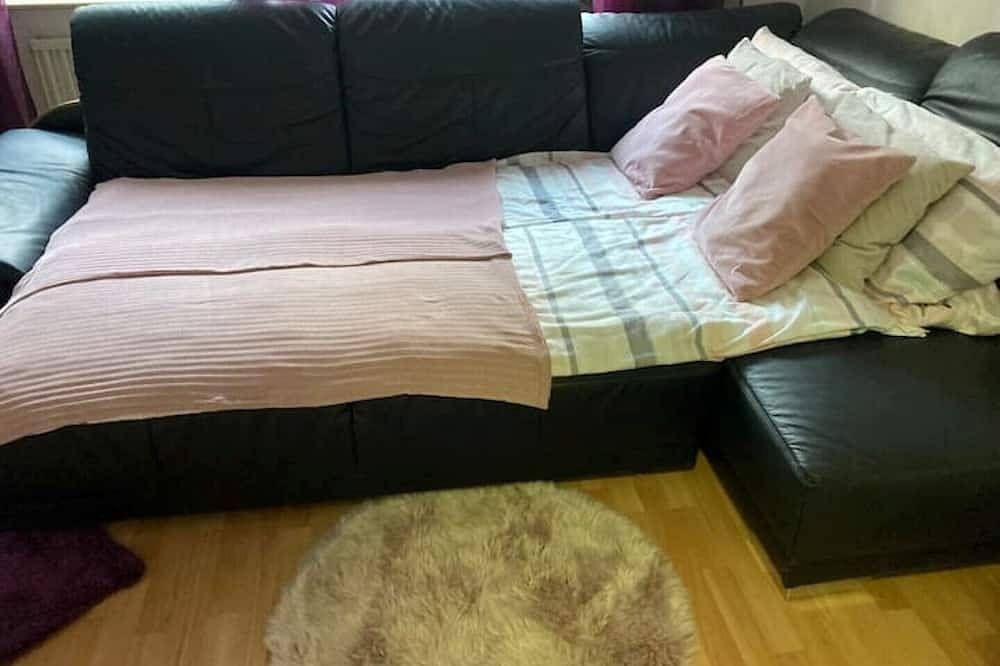 Entire apartment, Toll condominium on the Rhine for up to 5 people in Meiderich/Beeck, Duisburg