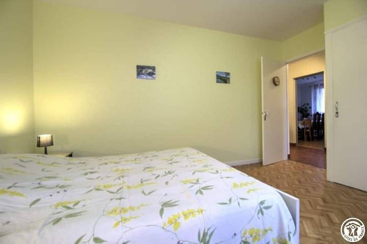 Location de vacances pour 10 personnes, avec jardin et balcon à Champagne-en-Valromey - 3