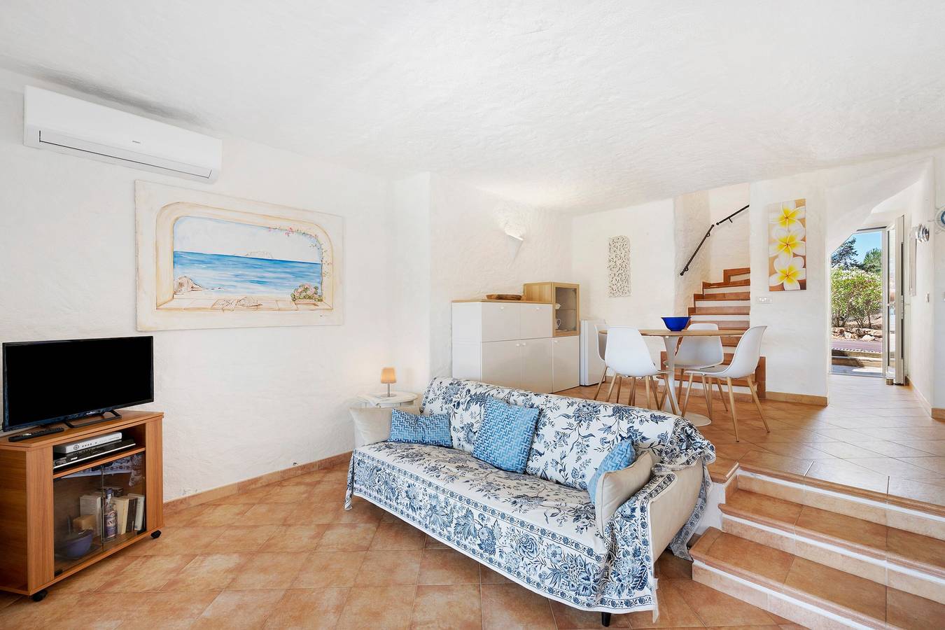 Ganze Wohnung, Apartment 'Istana' mit Gemeinschaftspool, Wlan und Klimaanlage in Porto Istana, Olbia