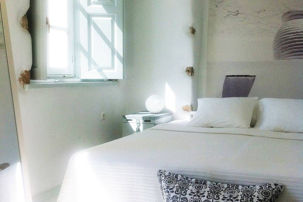 Patmos Beach Stone House, in Sapsila. Slow living on the beach. in Dodecanese