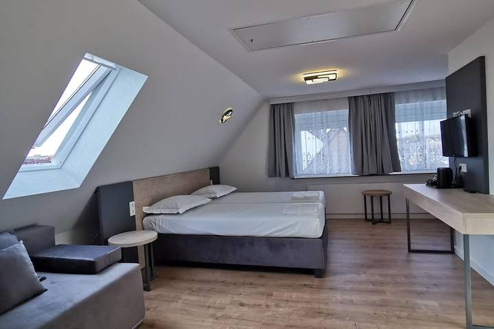 Ferienwohnung für 2 Personen, mit Garten in Dormagen - 2