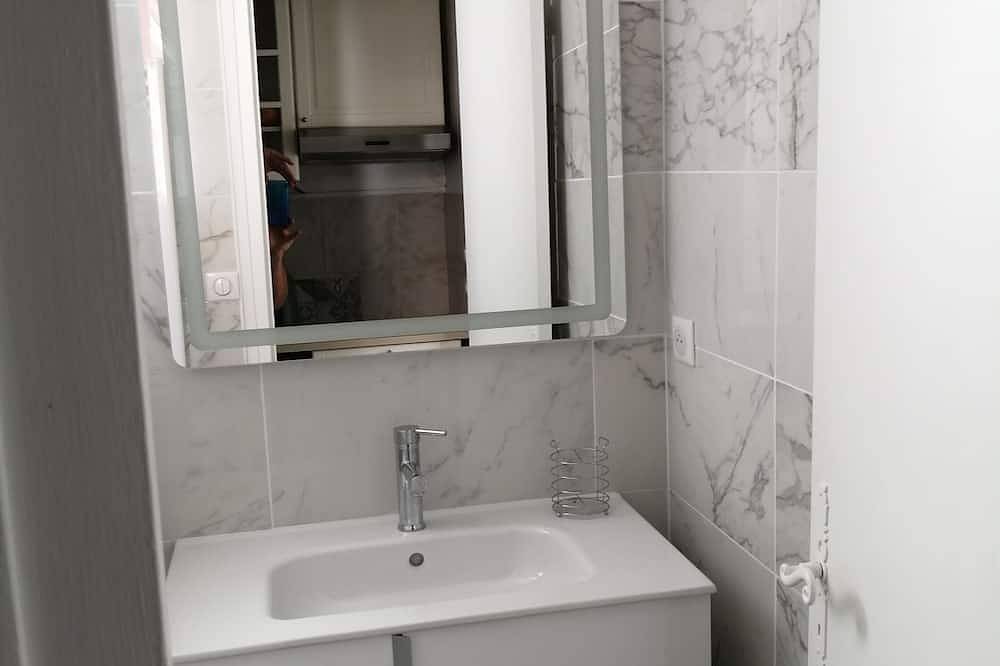 Ganze Wohnung, Eingerichtetes Studio Guéthary (baskischen Küste) 30m2 Stadtzentrum und Strände zu Fuß in Guéthary, Bayonne und Umgebung