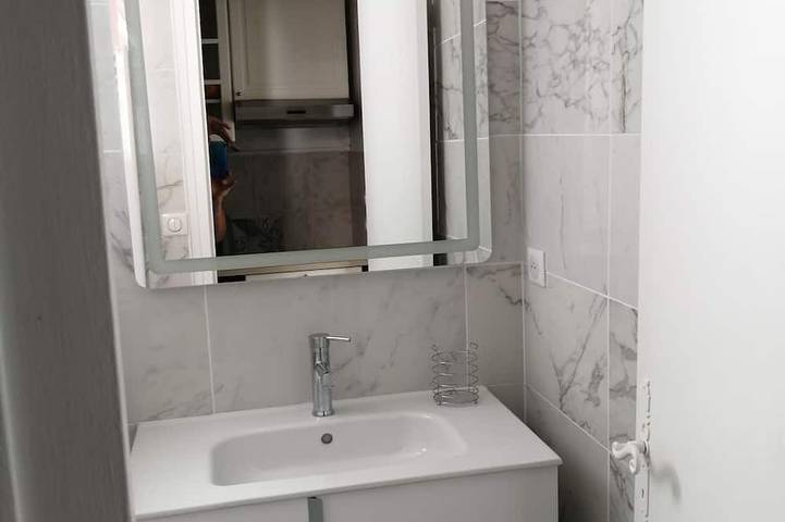 Appartement entier, Studio meublé Guéthary (cote basque)30m2-centre village et plages a pieds **2023 in Guéthary, Région de Bayonne