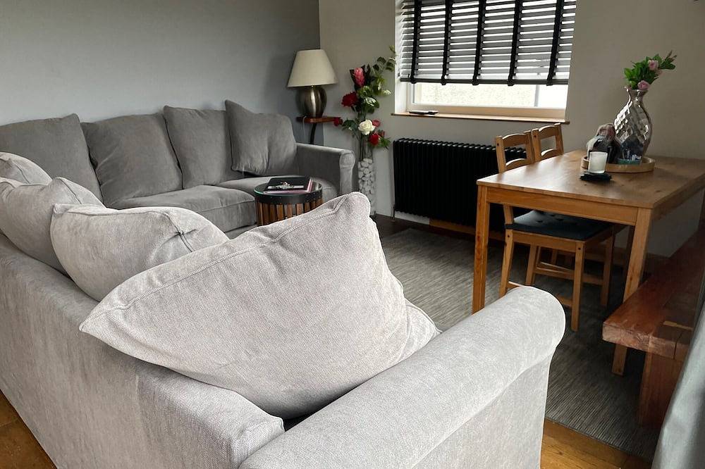 Cottage mit 2 Schlafzimmern mit offenem Blick nach hinten in Lewis and Harris, Äußere Hebriden