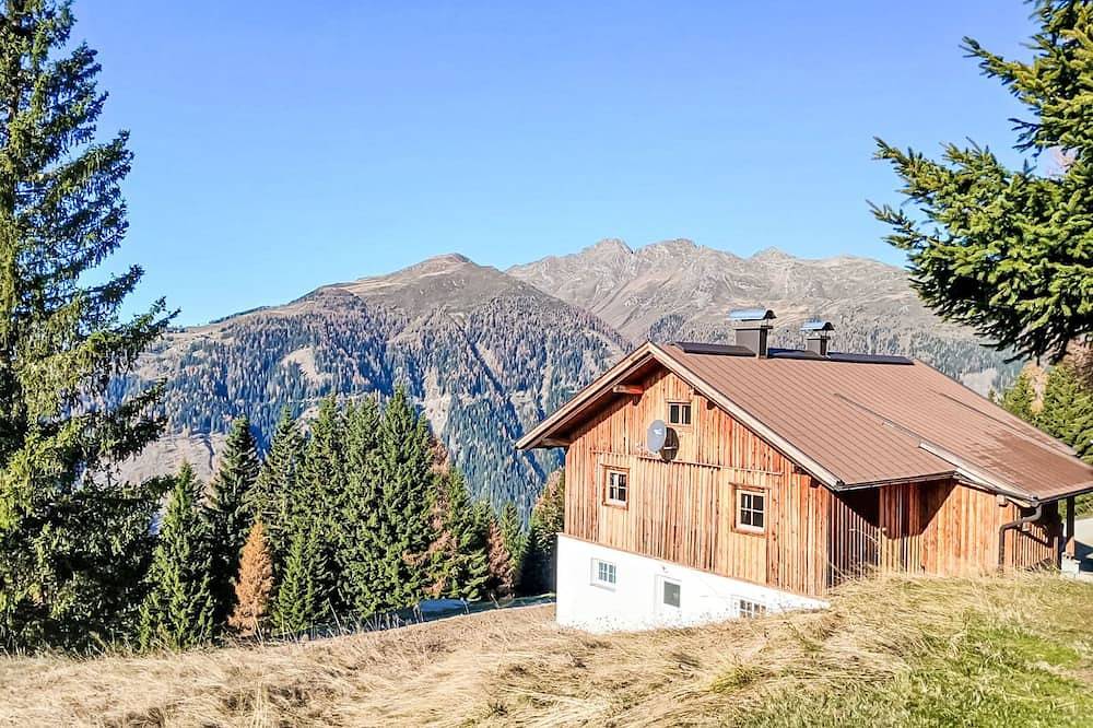 Heregger Hütte in Kreuzeckgruppe, Greifenburg