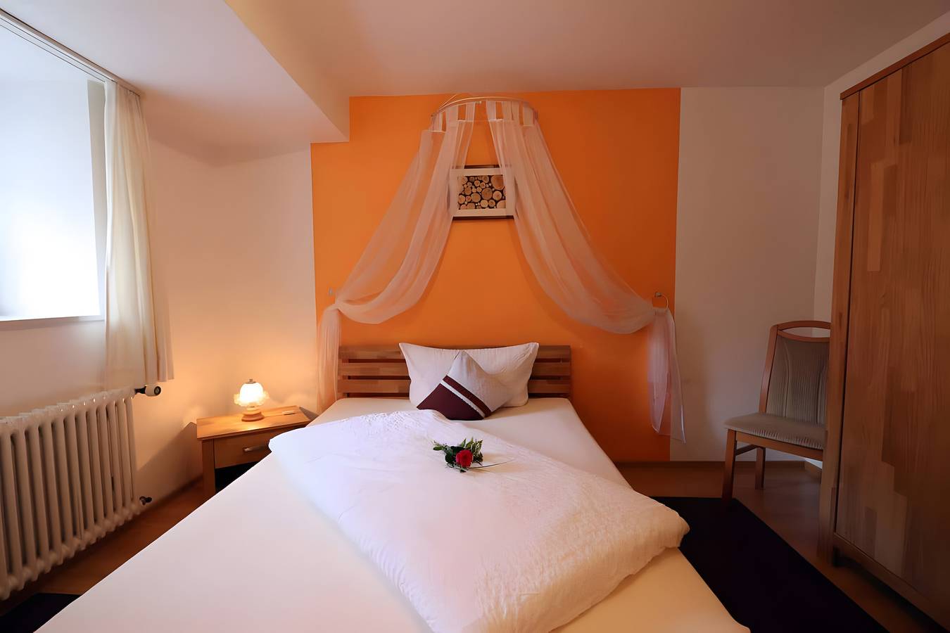 Gasthaus zur Linde - 'Einzelzimmer Holzwurm' mit gemeinsamer Terrasse, gemeinsamem Garten und Wlan in Oberharmersbach, Mittlerer Schwarzwald