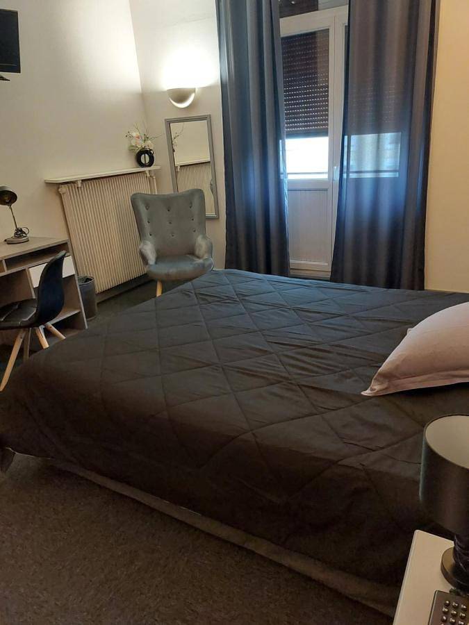 Hôtel pour 2 personnes à Chaumont - 2