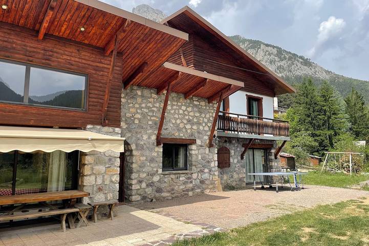 Chalet pour 10 personnes, avec Terrasse et Jardin