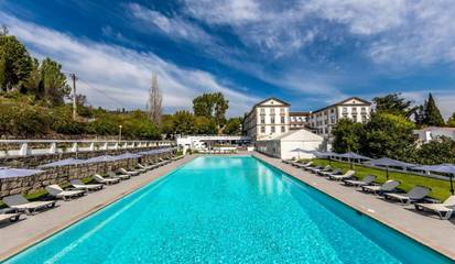 Hôtel pour 4 personnes, avec vue ainsi que piscine et jardin dans Nelas