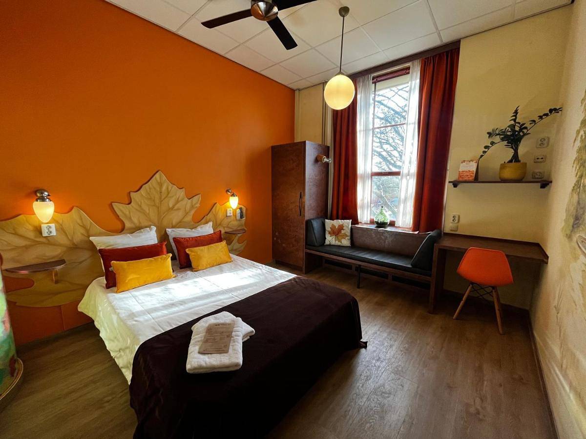 Hotel de Plataan Delft Centrum in Delft, Stadsgewest Haaglanden