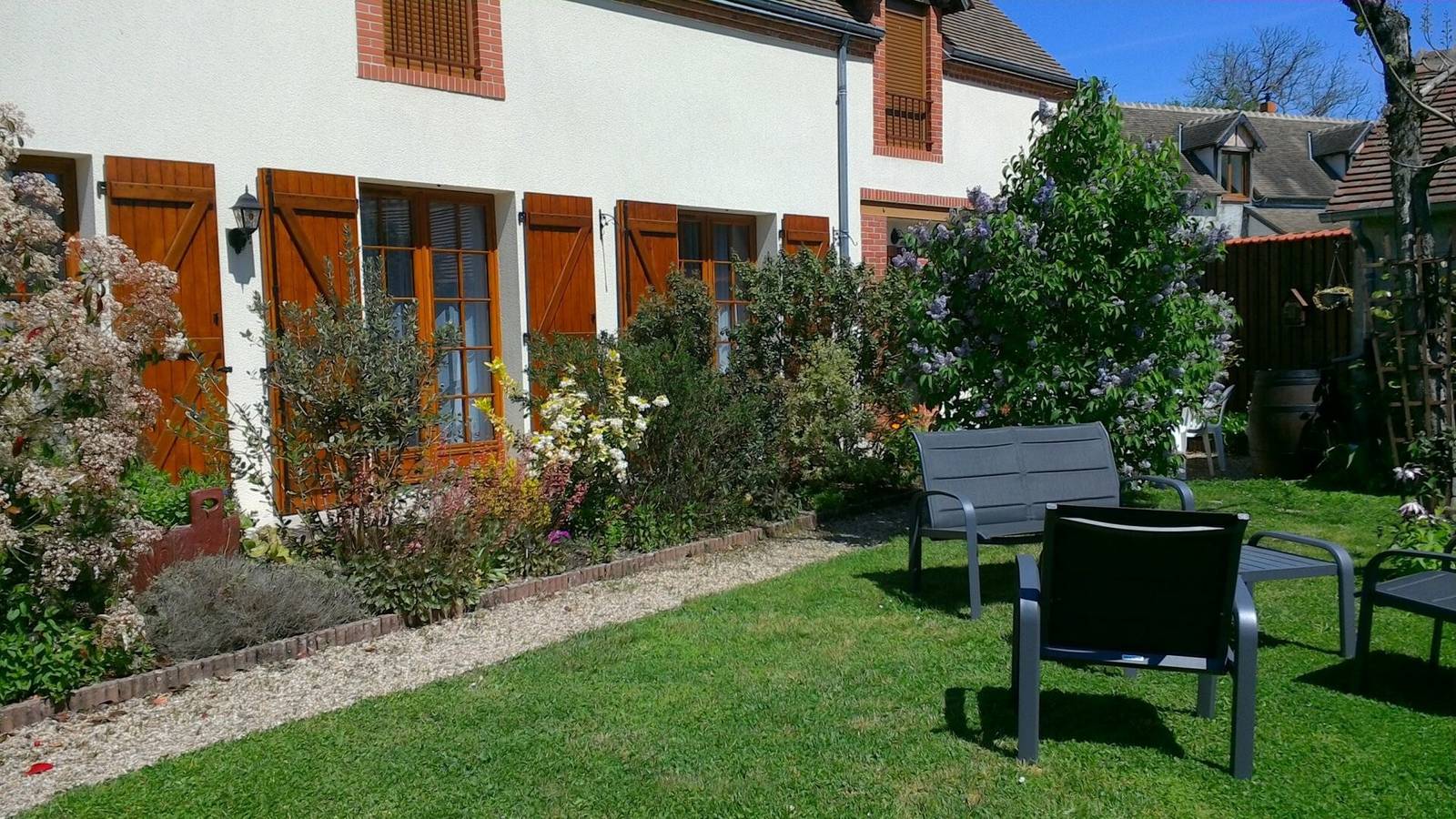 Chambre d’hôtes « Chambre Printemps » avec jardin commun et Wi-Fi in Villefranche-sur-Cher, Sologne