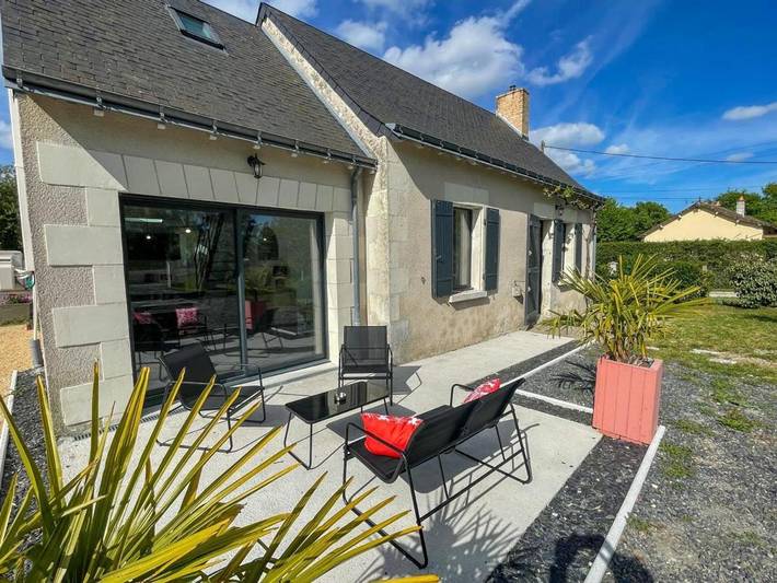 Location de vacances pour 4 personnes, avec terrasse et jardin à Bossée - 2