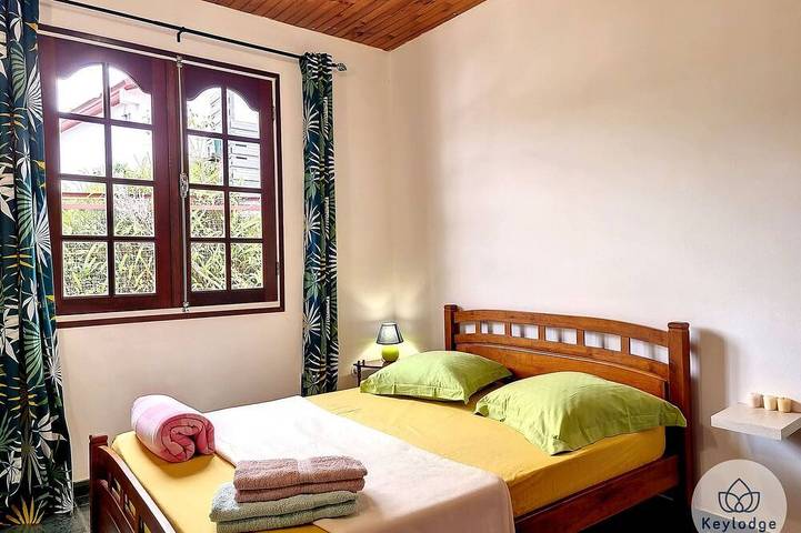 Gîte pour 4 personnes, avec jardin et terrasse à Entre-Deux - 2