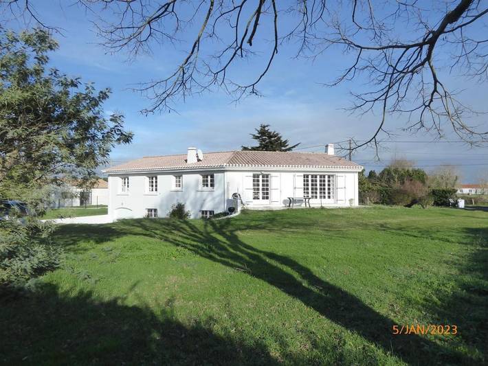 Villa pour 8 personnes, avec terrasse et jardin à Saint-Hilaire-de-Riez