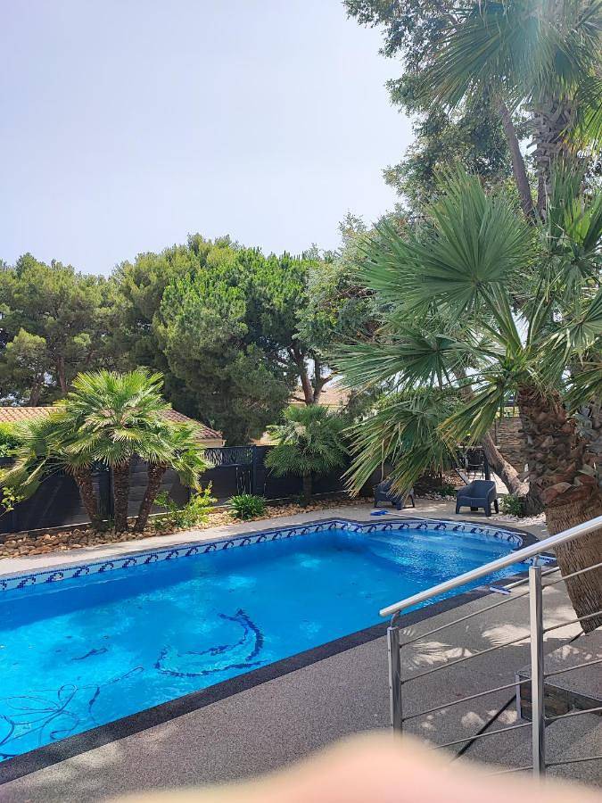 Maison d’hôte pour 2 personnes, avec Terrasse ainsi que Jardin et Piscine au Cap d'Agde