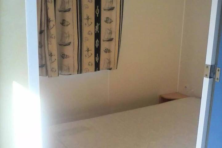 Mobil home pour 5 personnes, avec terrasse à Saint-Jean-de-Valériscle - 2