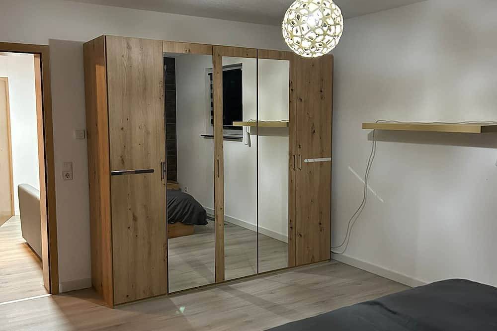 Apartamento entero, Cozy apartment with sauna in Koblenz Rübenach, pet-friendly, near Bwzk in Ruebenach, Coblenza