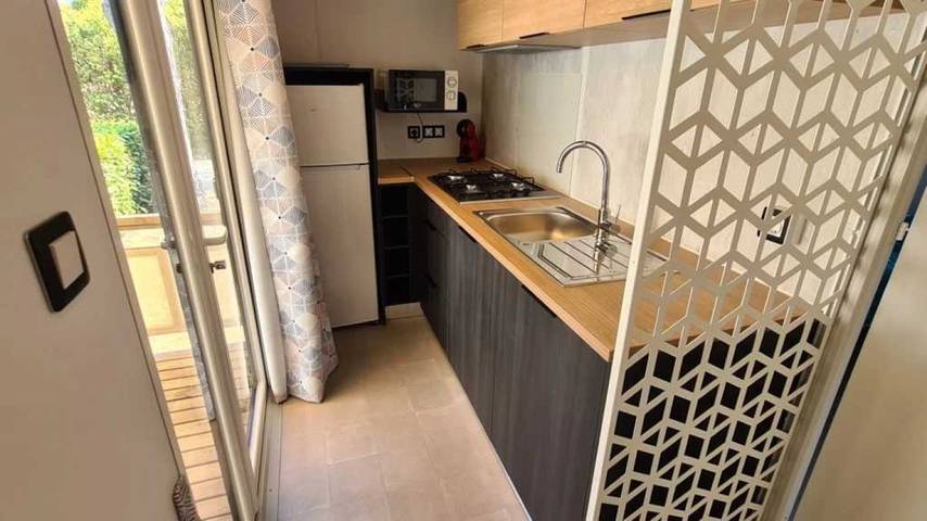 Wohnwagen für 6 Personen in Giens - 4