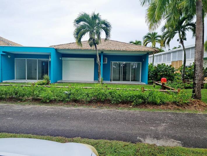 Gîte pour 2 personnes, avec piscine ainsi que bassin pour enfant et jardin dans Marie-Galante - 2