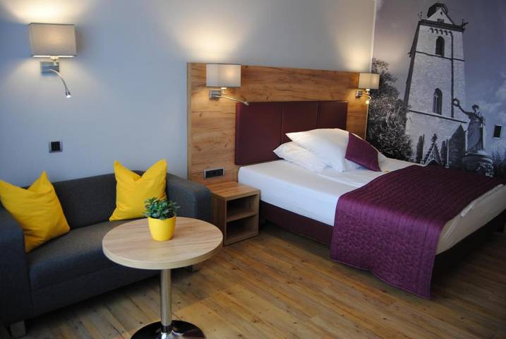 Hôtel pour 2 personnes, avec piscine, animaux acceptés à Korbach - 3