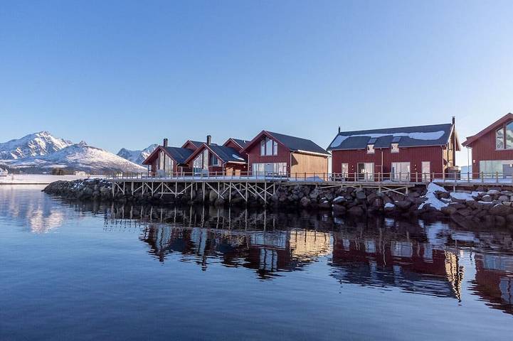 Blockhütte für 6 Personen, mit Terrasse, mit Haustier auf den Lofoten