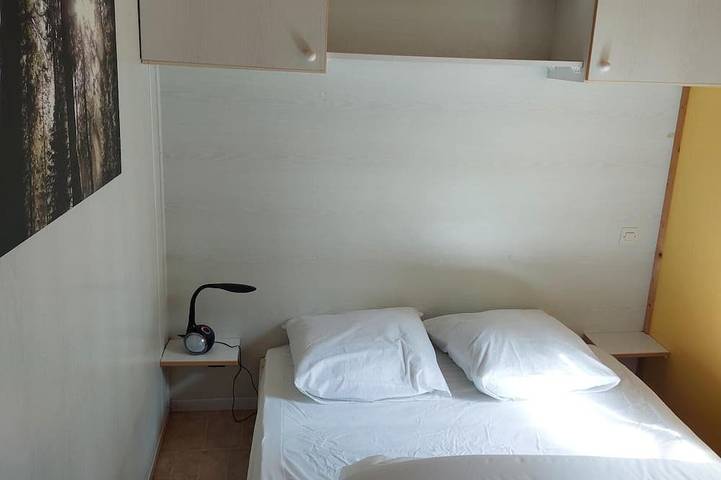 Camping pour 6 personnes, avec terrasse et piscine dans le Vercors - 4