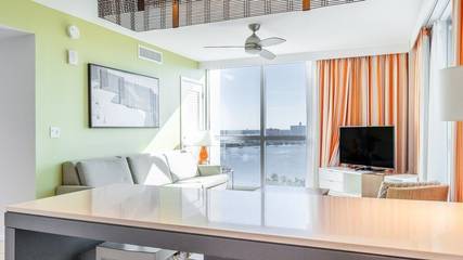 Apartment for 4 Guests in Clearwater Beach Island, Clearwater, Picture 1