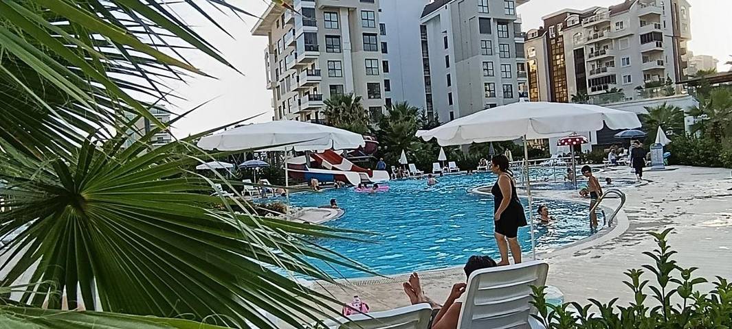 Ferienwohnung für 3 Personen, mit Pool und Garten sowie Sauna und Ausblick, mit Haustier in Avsallar - 4