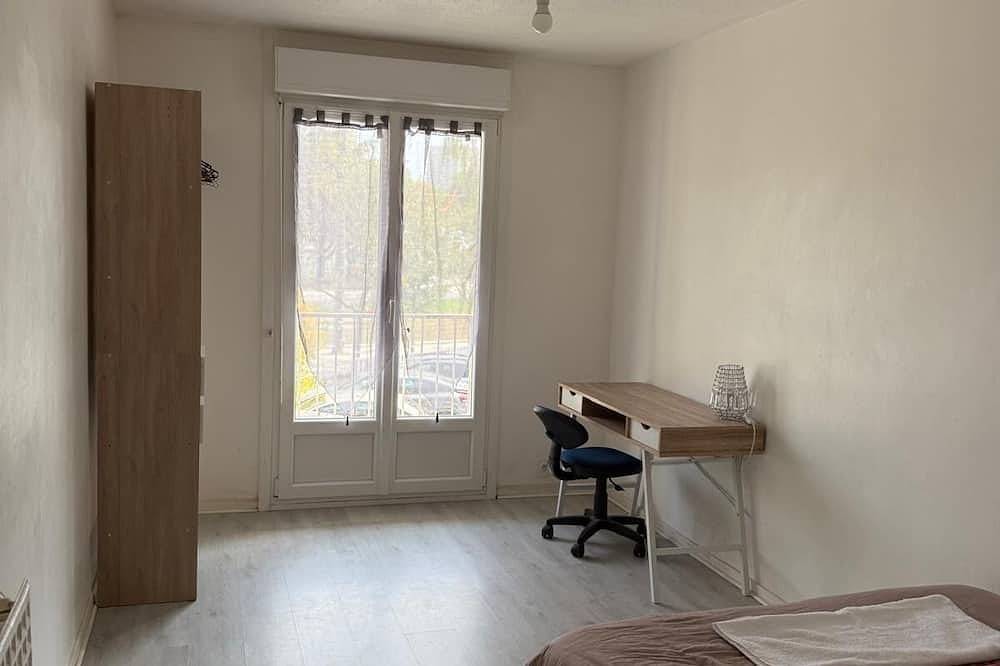 Appartement entier, Appartement cosy T4 près tram ligne B in Brest, Région de Brest